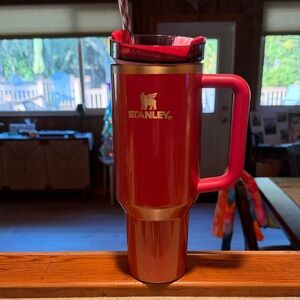 Stanley Red and Gold Christmas